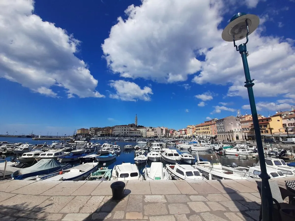 Bed & Breakfast Lovely Rooms Rovinj